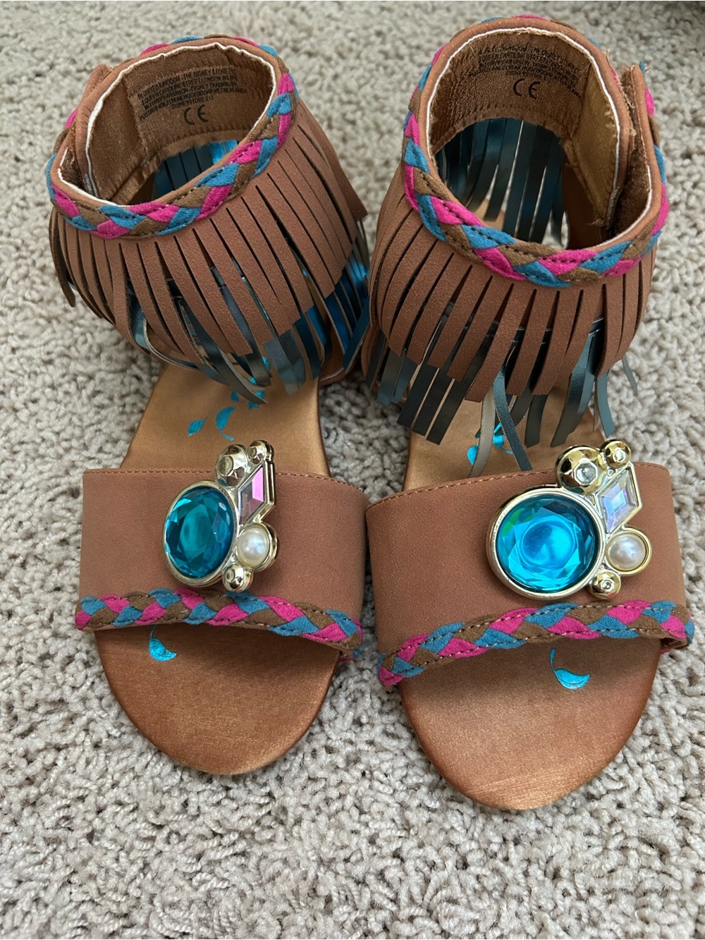 Disney Store Pocahontas Costume dress Girls Size 7/8, 13/1 boots, 2/3 sandals - Picture 7 of 14